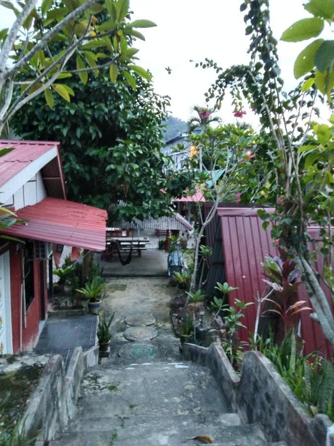 فندق Nazri Nipah Camp Pangkor كامبونج تيلوك نيباه المظهر الخارجي الصورة