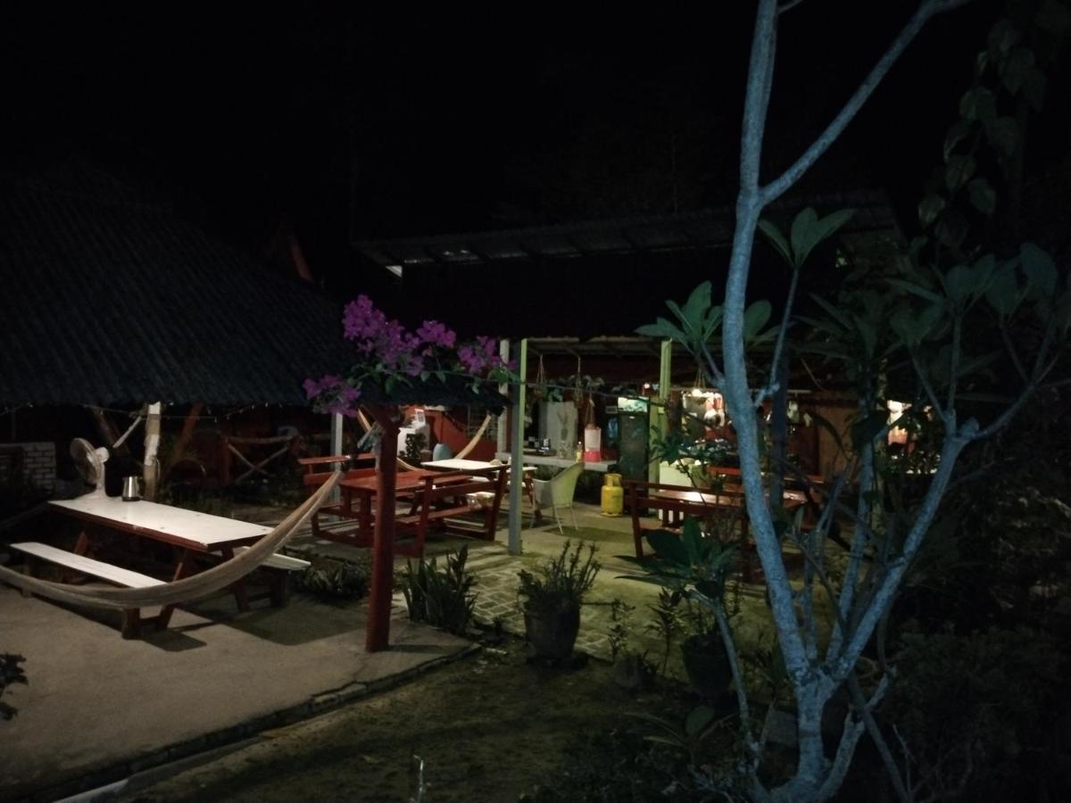 فندق Nazri Nipah Camp Pangkor كامبونج تيلوك نيباه المظهر الخارجي الصورة