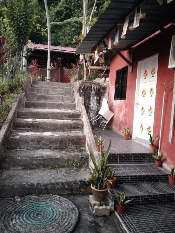 فندق Nazri Nipah Camp Pangkor كامبونج تيلوك نيباه المظهر الخارجي الصورة