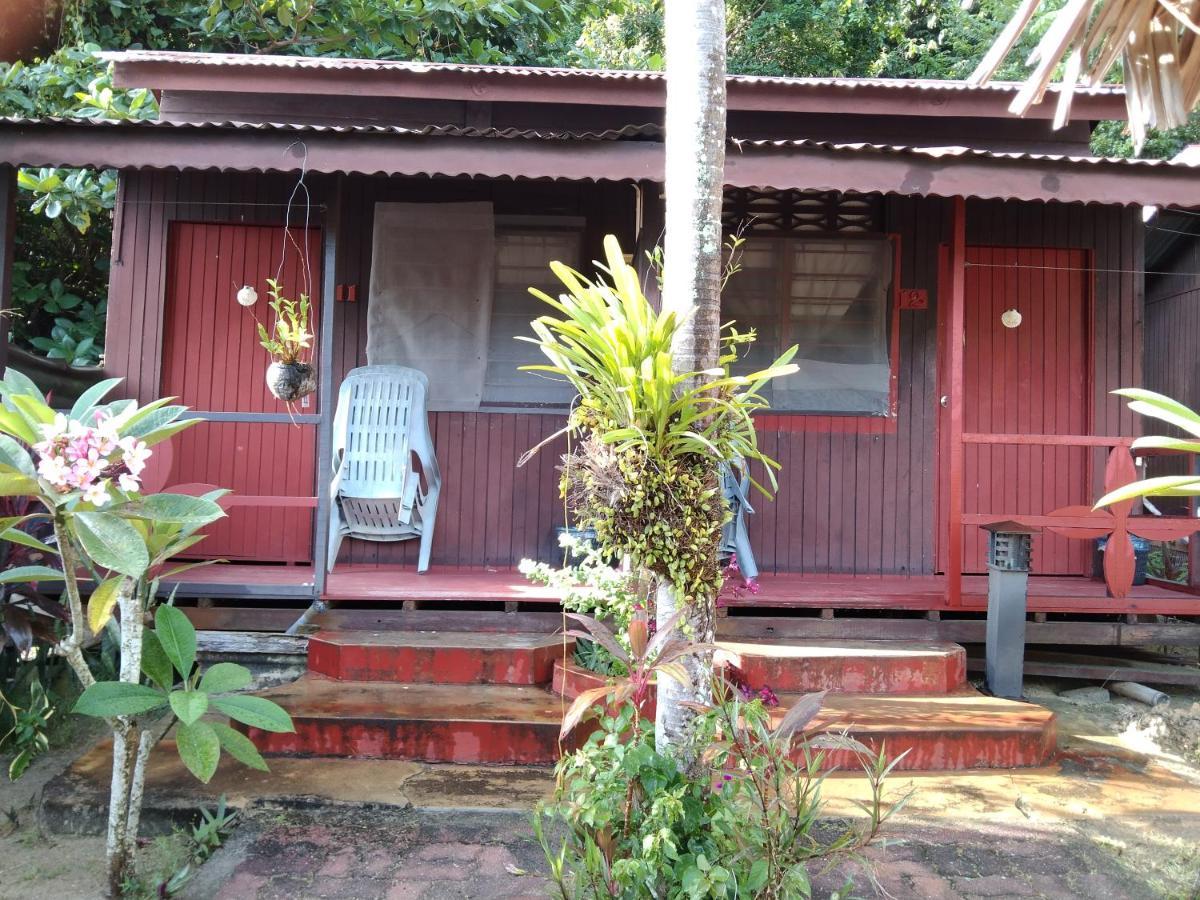 فندق Nazri Nipah Camp Pangkor كامبونج تيلوك نيباه المظهر الخارجي الصورة