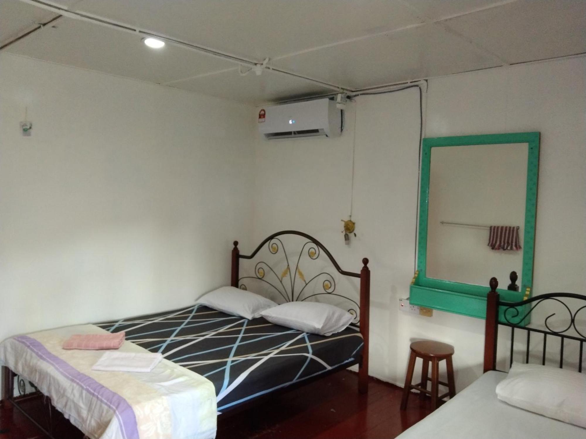 فندق Nazri Nipah Camp Pangkor كامبونج تيلوك نيباه الغرفة الصورة
